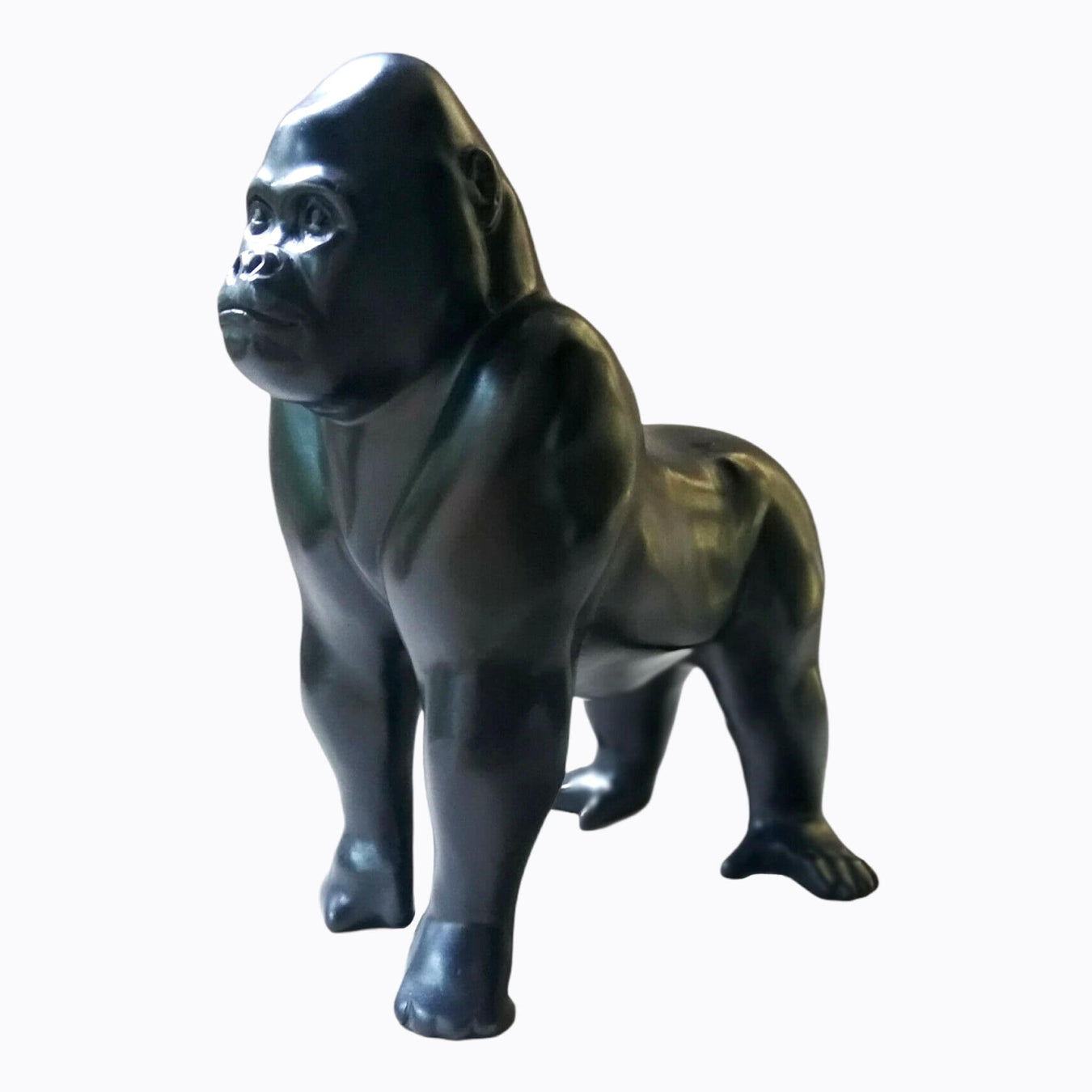 Gorille par P. FINCK en bronze | Patine noire